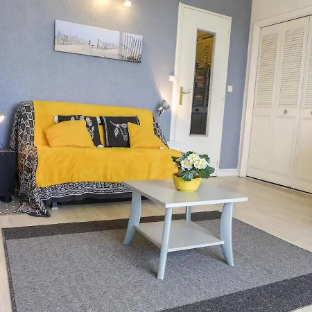 Studio Edouard Vii-7 By Interhome *